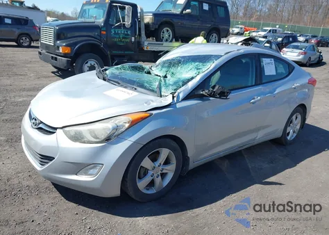 2013 Hyundai Elantra Gls z USA, uszkodzony, nr VIN 5NPDH4AE6DH209246